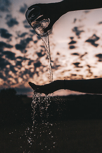 Water, Bank, Dark, Spray, Hands, Jar HD phone wallpaper