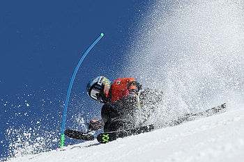 Barbara van Bergen, Alpine Skiing HD wallpaper