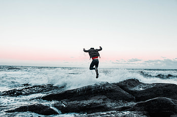 Stones, Sea, Waves, Miscellanea, Miscellaneous, Human, Person, Bounce, Jump HD wallpaper