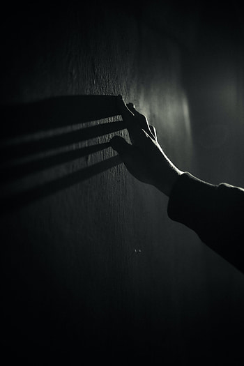 Dark, Hand, Shadow, Wall, Bw, Chb, Touching, Touch HD phone wallpaper
