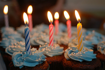 Birtay - Cake, Candles, Birtay, Cake, Colorful, Light HD wallpaper