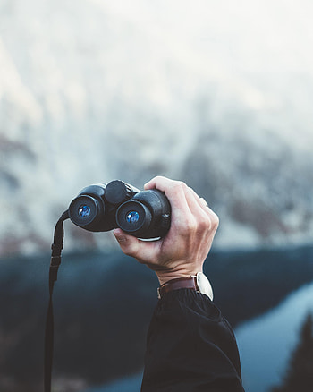 Clock, Hand, Miscellanea, Miscellaneous, Focus, Binoculars HD phone wallpaper