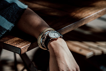 Hand, Miscellanea, Miscellaneous, Wrist Watch, Wristwatch, Bracelets HD wallpaper