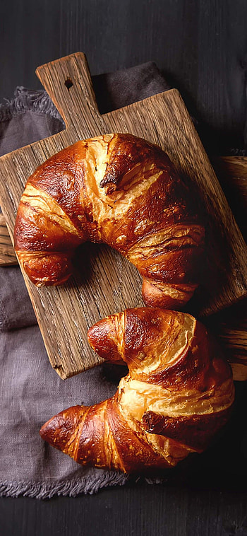 Food platter , Delicious croissant, Artistic food graphy, Appetizing display HD phone wallpaper