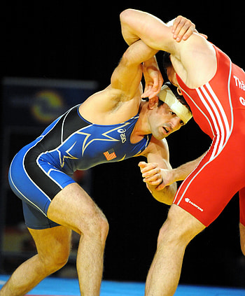 Markus Thatner vs Faruk Sahin, Greco-Roman Wrestling HD phone wallpaper