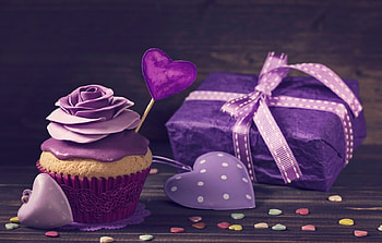 Still life, purple, dotheart, cupcake, gift, stilllife HD wallpaper