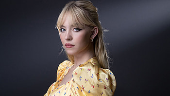 Beautiful Actress Sydney Sweeney Is Wearing Yellow Dress Girls HD wallpaper