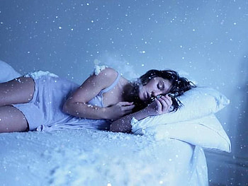 Girl in Snow, , cool, girl, sleeping, in snow HD wallpaper