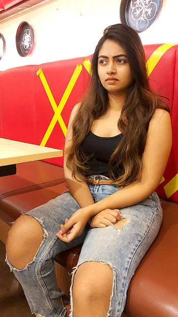 Shalin zoya, malayalam actress HD phone wallpaper