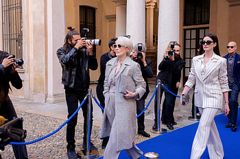 The Devil Wears Prada 2 — Fashion Icons, Movie, Meryl Streep, Anne Hathaway HD wallpaper