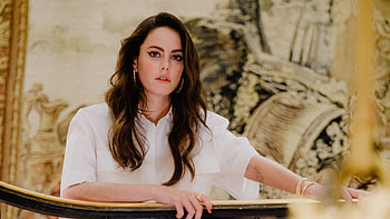 Kaya Scodelario , Captivating , Background HD wallpaper
