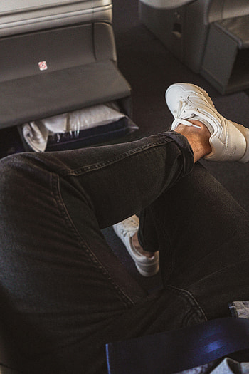 Miscellanea, Miscellaneous, Legs, Sneakers, Style, Clothing, Jeans HD phone wallpaper