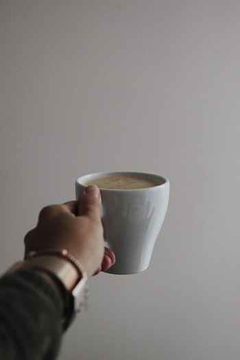 Hand, Miscellanea, Miscellaneous, Cup, Drink, Beverage HD phone wallpaper