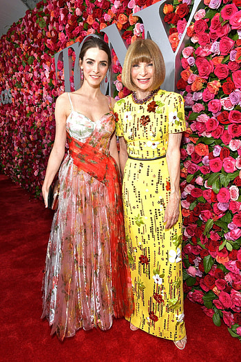 Bee Shaffer, Anna Wintour, Celebrity dresses, Wintour's daughter HD phone wallpaper