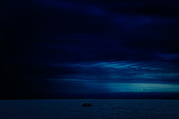 Dark Evening Blue Cloudy Alone Boat In Ocean , evening, clouds, boat, nature, ocean, dark HD wallpaper