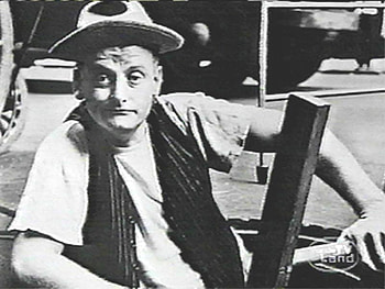 Art Carney - Norton, apt, honey mooners, jackie, bus HD wallpaper