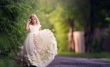 little girl, childhood, blonde, fair, nice, adorable, bonny, sweet, Belle, white, Hair, girl, Standing, comely, sightly, pretty, green, face, nature, lovely, pure, child, graphy, Tree, cute, baby, , Nexus, beauty, kid, beautiful, people, little, pink, princess, dainty HD wallpaper