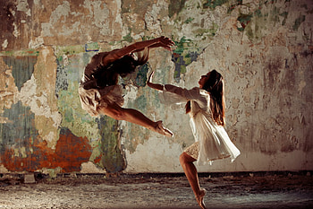 Soulful dance !, couple, ladies, soulful, dance HD wallpaper