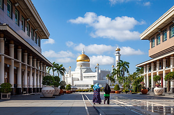 Brunei, Capital city, Boring destination, Travel HD wallpaper