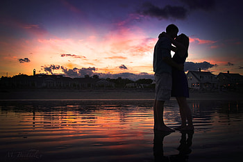 Can You Feel the Love?, love, couple, romance, sunset, beach HD wallpaper