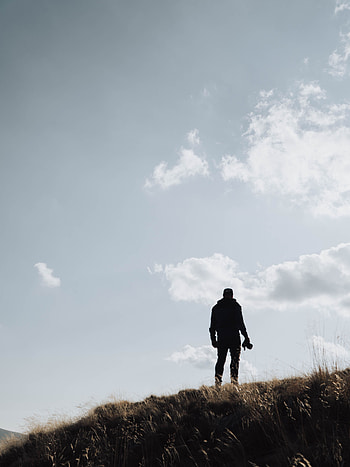 Sky, Silhouette, Miscellanea, Miscellaneous, Human, Person, Hill, grapher HD phone wallpaper