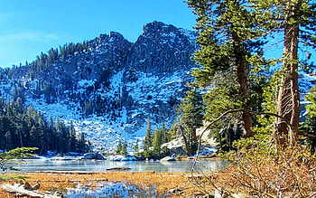 Kaiser Wilderness, California, fall, pond, peaks, trees, colors, sky HD wallpaper
