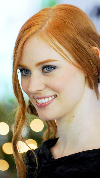 Deborah Ann woll, hollywood actress, model HD phone wallpaper