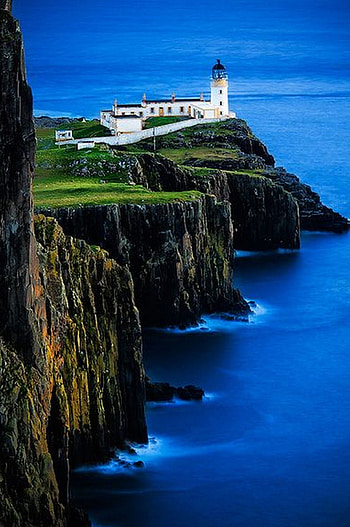 Beautiful places, Skye's lighthouse, Coastal beauty, Sign to serenity HD phone wallpaper