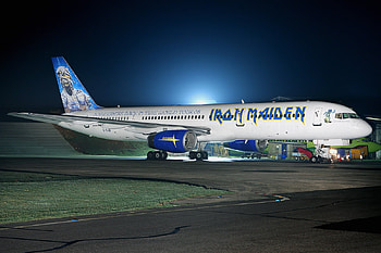 Iron Maiden - Ed Force One, force, iron, 757, eddie, heavy, one, maiden, metal, ed, 1, boeing HD wallpaper