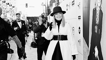 Diane Keaton, Skater jeans trend, Fashion comeback, Retro style HD wallpaper