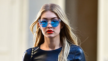 Gigi Hadid Cosmopolitan 2018, gigi-hadid, celebrities, girls, model HD wallpaper