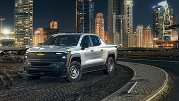 2024 Chevrolet Silverado EV WT Crew Cab 3 Cars HD wallpaper
