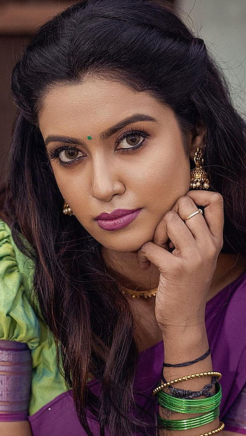 Roshini haripriyan, model, traditional HD phone wallpaper