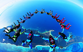 Aerobatics formation, Parachuting HD wallpaper