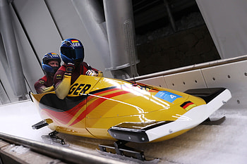 Francesco Friedrich and Thorsten Margis, Bobsleigh HD wallpaper