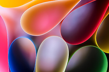 Oil bubbles in water, blue, colorful, oil, orange, yellow, red, texture, glass, luminos, bubbles, water HD wallpaper