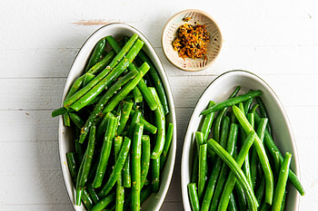 Green beans two ways, Versatile vegetable, Double the deliciousness, Creative cooking HD wallpaper