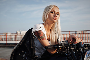Tattoo Girl On Motorcycle , girls, model, motorcycle, tattoo HD wallpaper