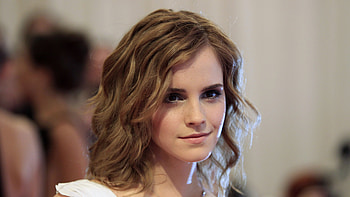 Emma Watson, Actress, Smiling, Celebrity HD wallpaper