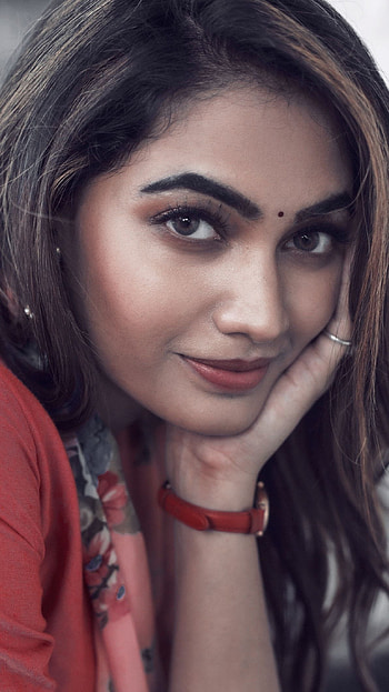 Spandana palli, telugu actress, beautiful HD phone wallpaper