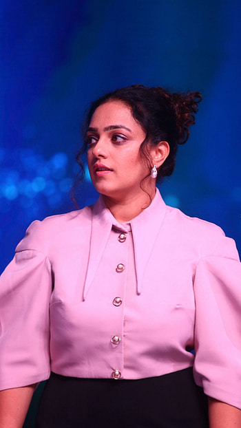 Nithya Menon, multilingual actress HD phone wallpaper