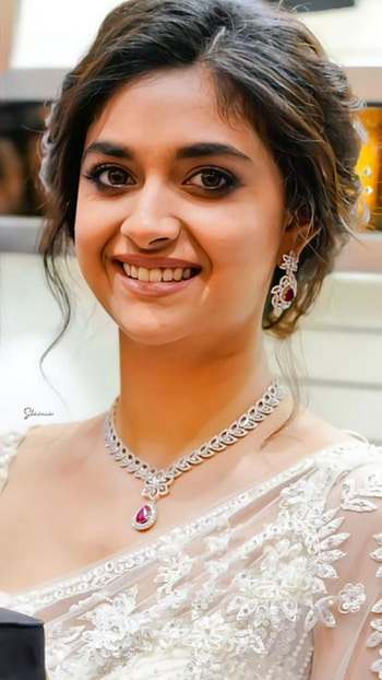 Keerthi Suresh, tamil actress HD phone wallpaper
