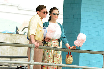 Brooklyn, Captivating drama, Cultural clash, Personal transformation HD wallpaper