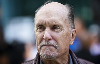 Robert Duvall, Prominent actor, Memorable roles, Legacy in cinema HD wallpaper