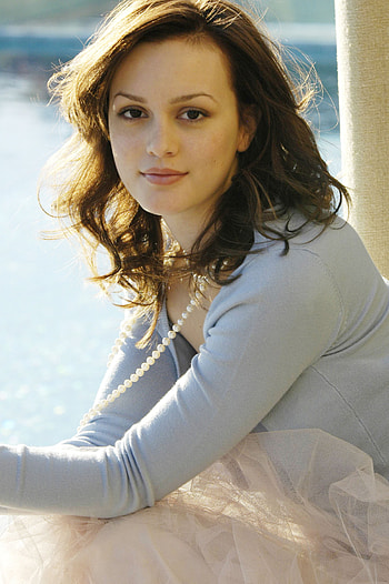 Leighton Meester, Revealation with Mollyjoos, Blog, Celeb HD phone wallpaper