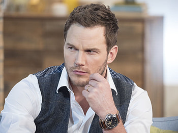 Chris Pratt, collection, Posted by Michelle Cunningham HD wallpaper