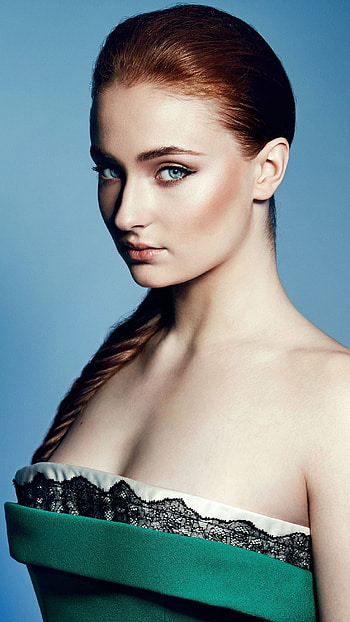 Sophie Turner, hollywood actress HD phone wallpaper