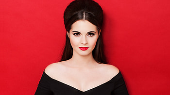 Vanessa Marano, red lips, smile HD wallpaper