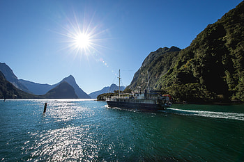 Milford Sound, Cruises, Tours, RealNZ HD wallpaper