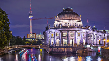 Berlin city, Never stands still HD wallpaper